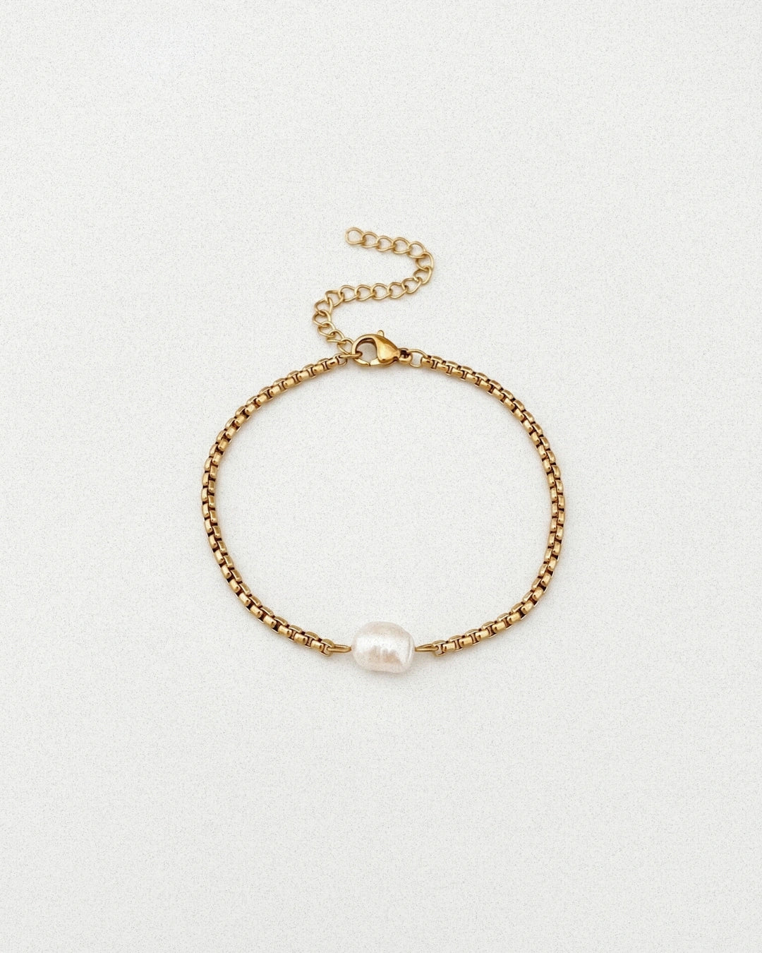 Box Chain Pearl Bracelet