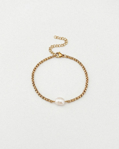 Box Chain Pearl Bracelet