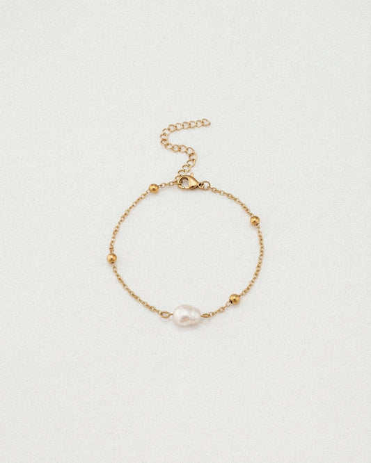 Classic Pearl Bracelet