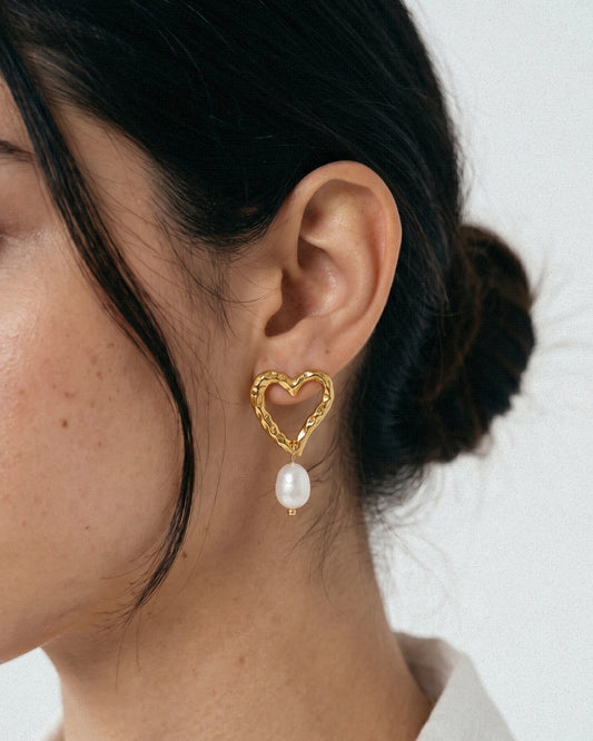 Heart Pearl Earrings