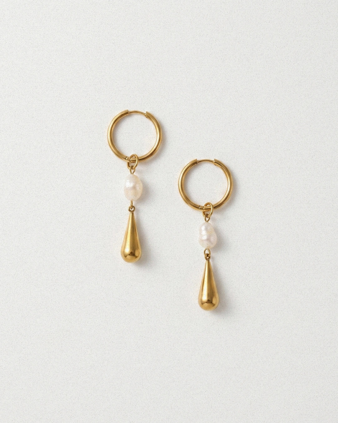 Vintage Pearl Earrings
