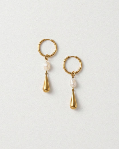 Vintage Pearl Earrings