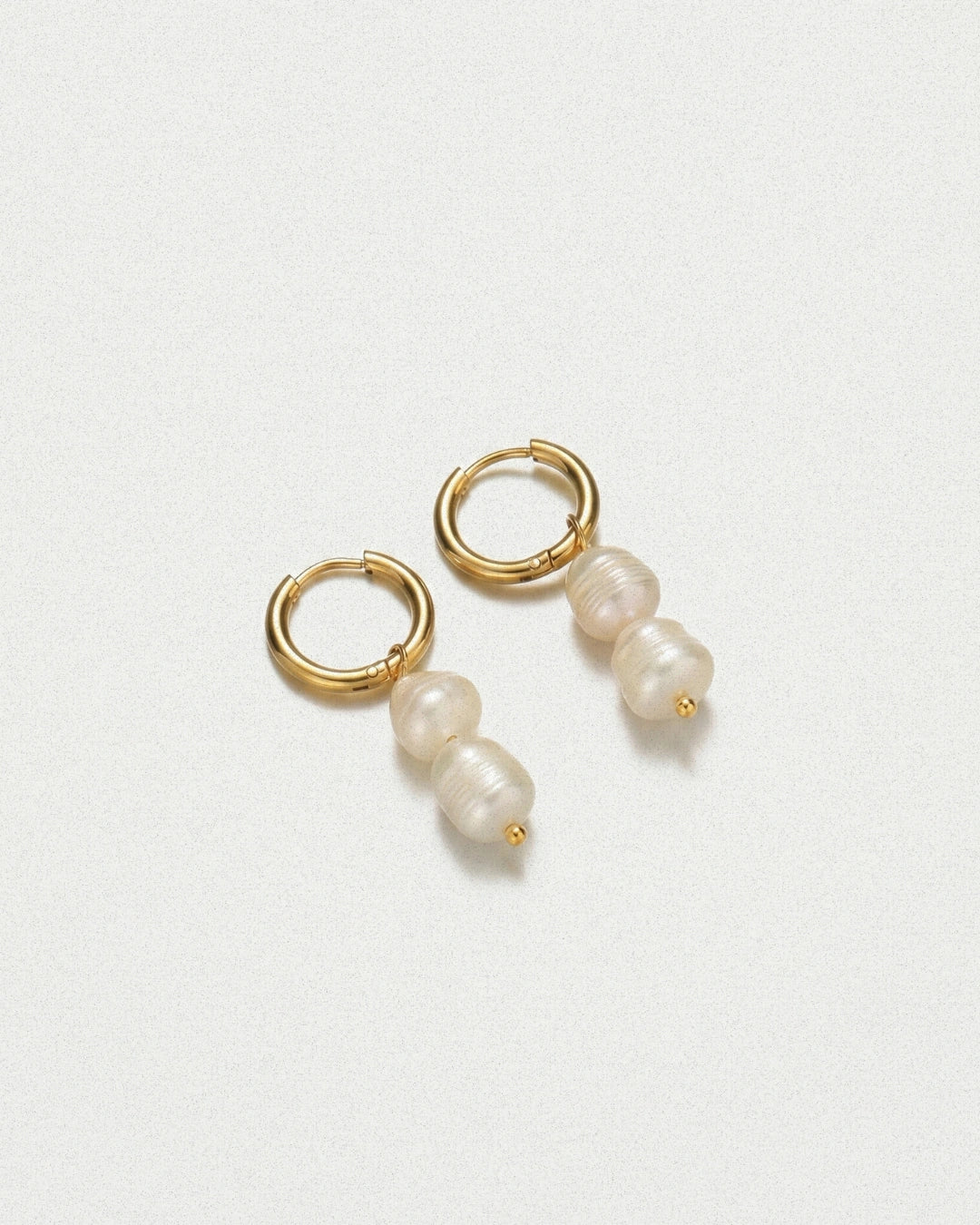 Drop Pearl Earrings