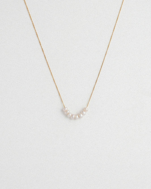 Linear Pearl Necklace