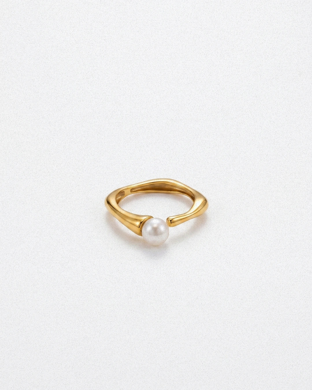Wave Pearl Ring