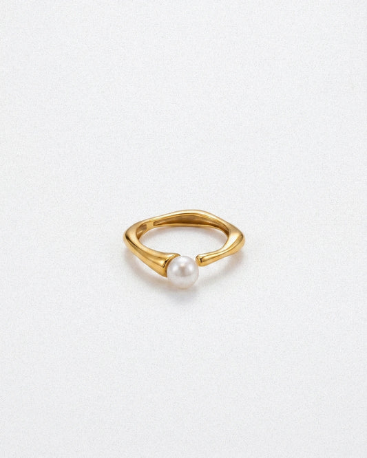 Wave Pearl Ring